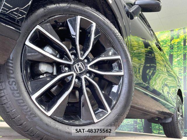 Honda VEZEL 2025-01 7981424-12