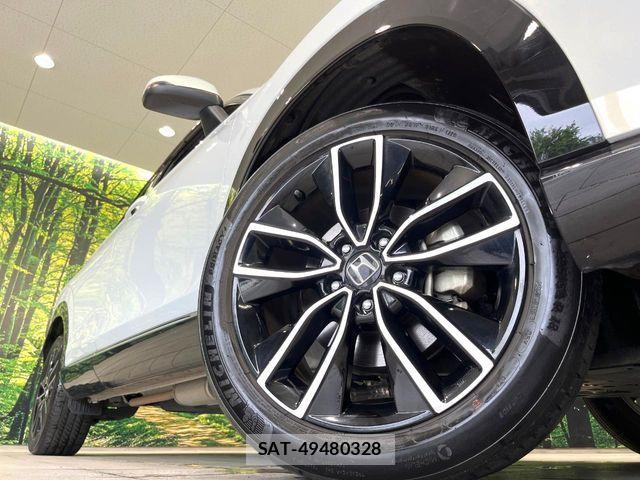 Honda VEZEL 2021-08 7981433-12