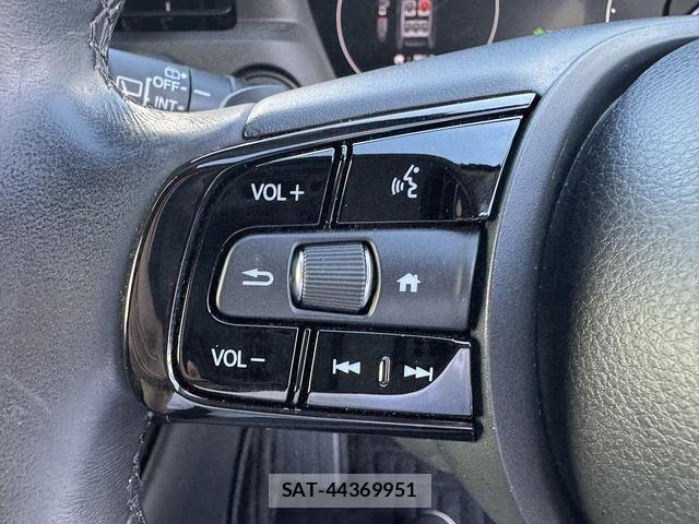 Honda VEZEL 2021-07 7981445-12