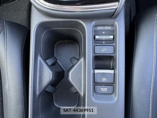 Honda VEZEL 2021-07 7981445-19