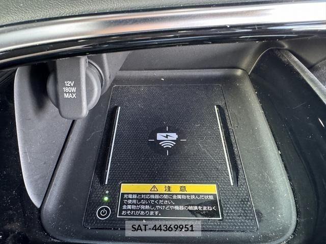 Honda VEZEL 2021-07 7981445-21