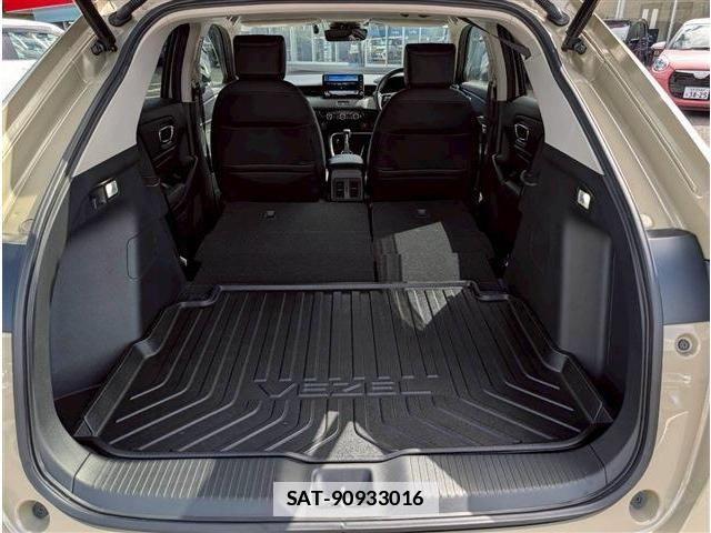 Honda VEZEL 2021-05 7981437-16