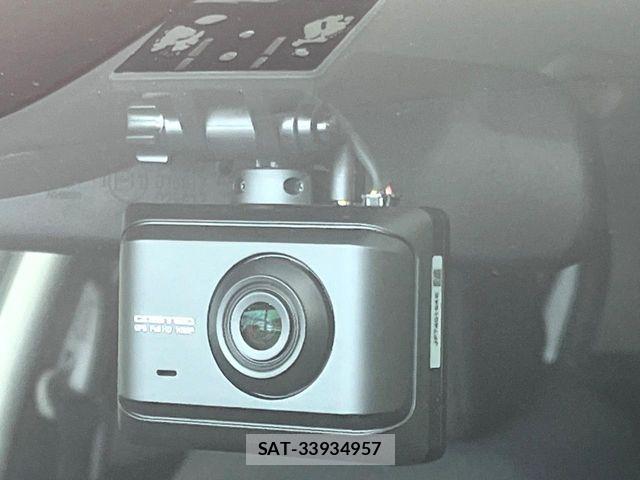 Honda VEZEL 2023-08 8038968-6