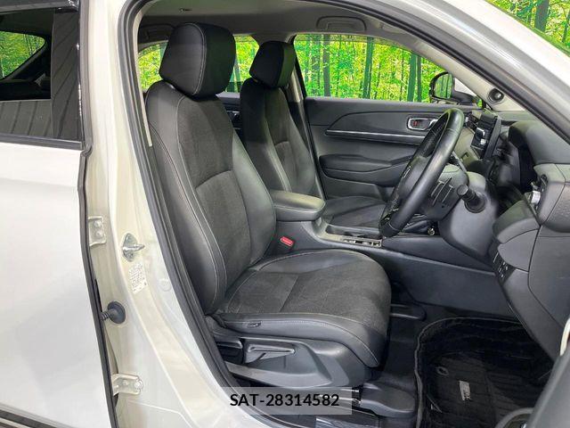 Honda VEZEL 2021-05 8038952-9