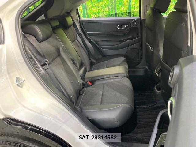 Honda VEZEL 2021-05 8038952-10