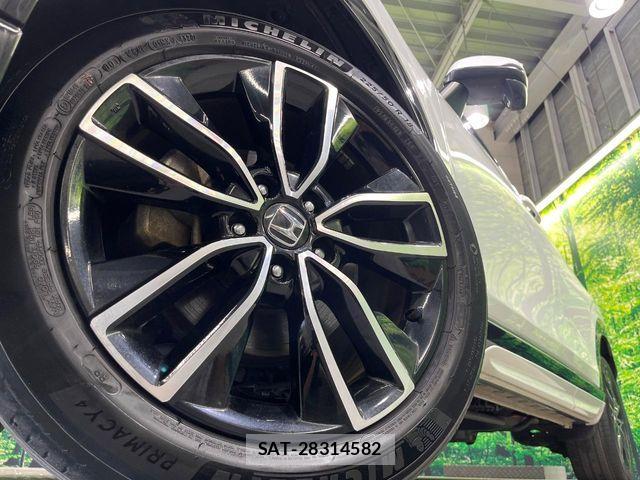 Honda VEZEL 2021-05 8038952-13