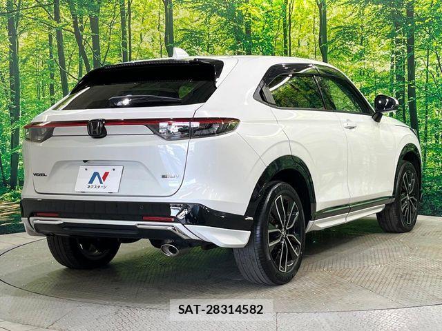 Honda VEZEL 2021-05 8038952-17