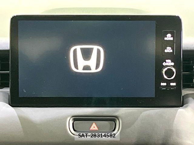 Honda VEZEL 2021-05 8038952-3