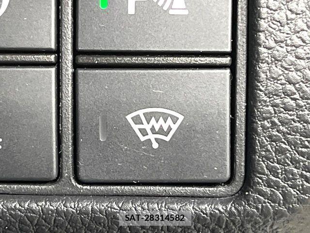 Honda VEZEL 2021-05 8038952-4