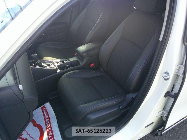 Honda VEZEL 2023-10 8038962-9