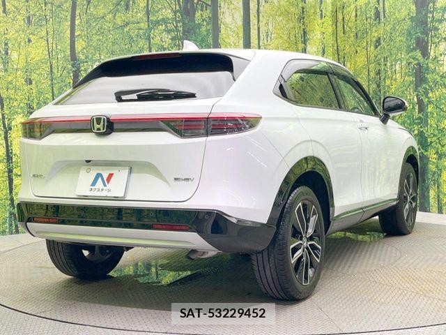 Honda VEZEL 2025-02 8038951-16