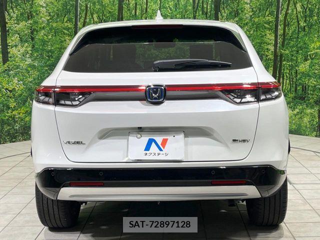 Honda VEZEL 2024-02 8038960-14