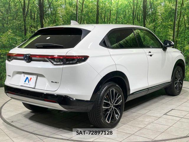 Honda VEZEL 2024-02 8038960-16