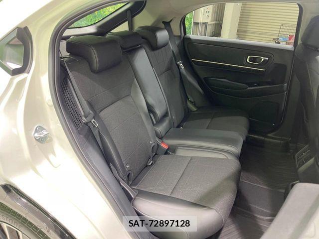 Honda VEZEL 2024-02 8038960-8
