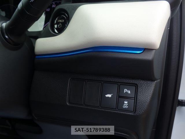 Honda VEZEL 2024-07 8038953-13