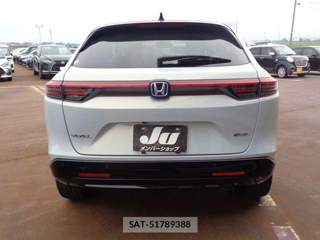 Honda VEZEL 2024-07 8038953-4