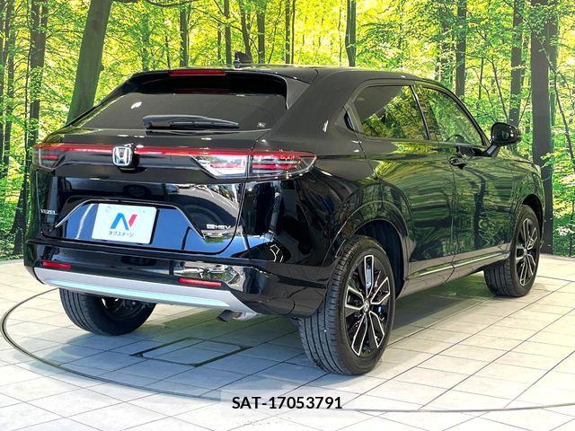 Honda VEZEL 2024-11 8038954-16