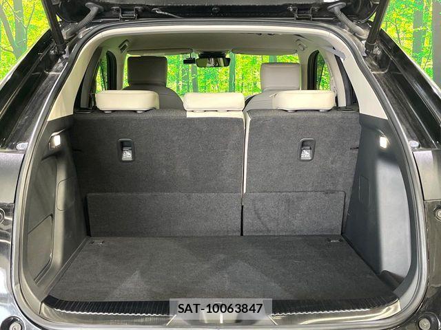 Honda VEZEL 2023-11 8038958-11