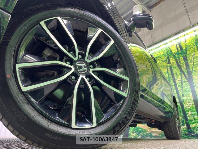 Honda VEZEL 2023-11 8038958-13