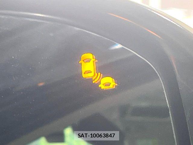 Honda VEZEL 2023-11 8038958-5