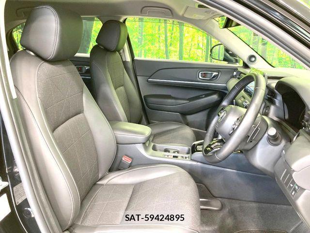 Honda VEZEL 2024-09 8076028-7