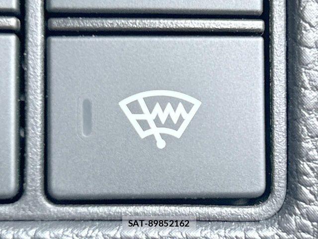 Honda VEZEL 2023-11 8076026-9