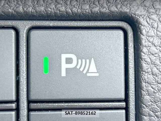 Honda VEZEL 2023-11 8076026-11