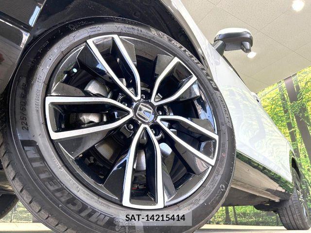 Honda VEZEL 2021-08 8076035-12