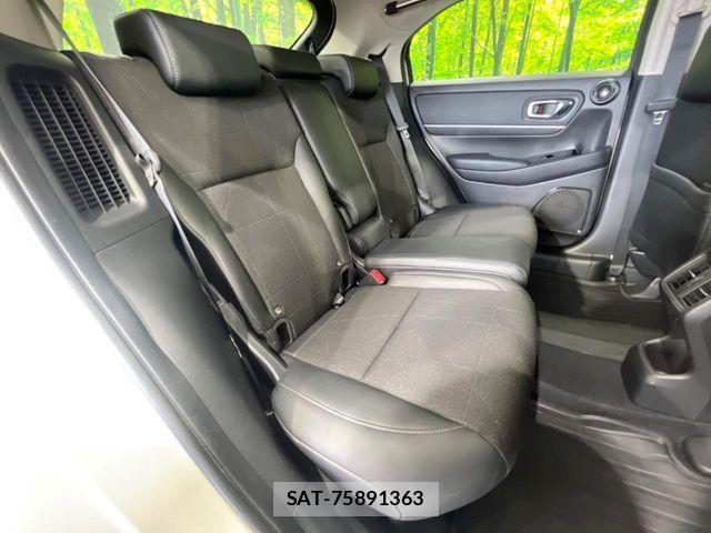 Honda VEZEL 2022-03 8076038-8