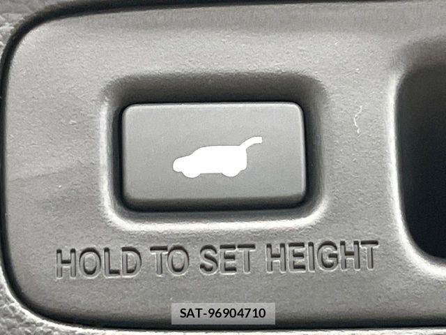 Honda VEZEL 2023-08 8076027-4