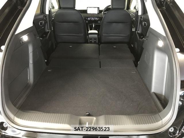 Honda VEZEL 2022-11 8076033-13
