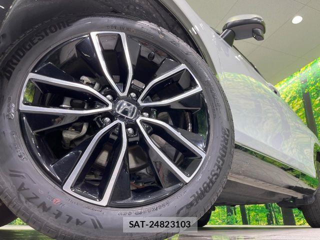 Honda VEZEL 2023-07 8076030-12