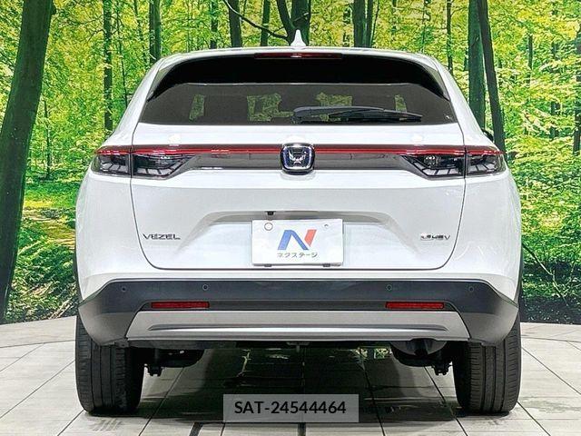 Honda VEZEL 2024-03 8076031-14