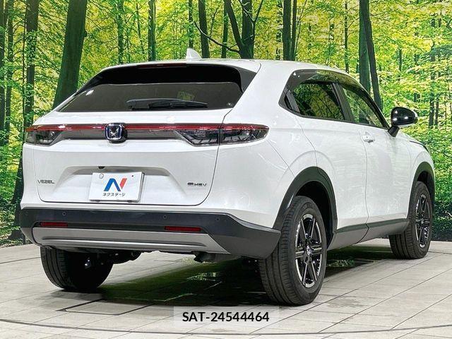 Honda VEZEL 2024-03 8076031-16