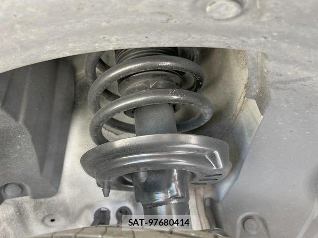 Honda VEZEL 2021-11 8102476-19