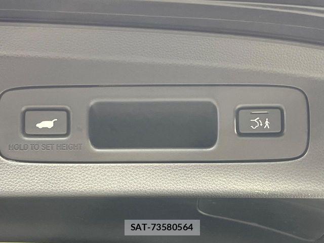 Honda VEZEL 2022-03 8102468-6