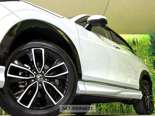 Honda VEZEL 2021-06 8102471-12