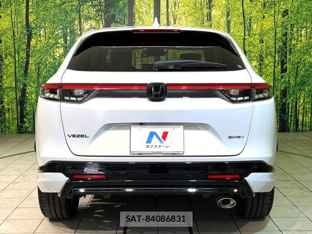 Honda VEZEL 2021-06 8102471-14