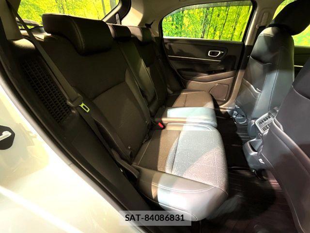 Honda VEZEL 2021-06 8102471-8