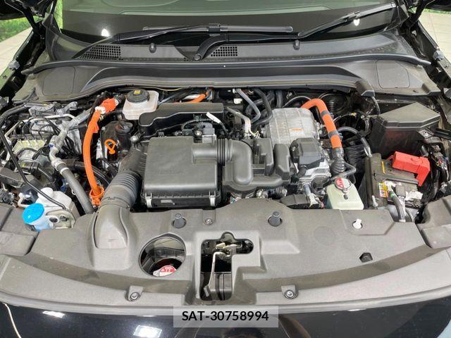 Honda VEZEL 2025-11 8102440-18