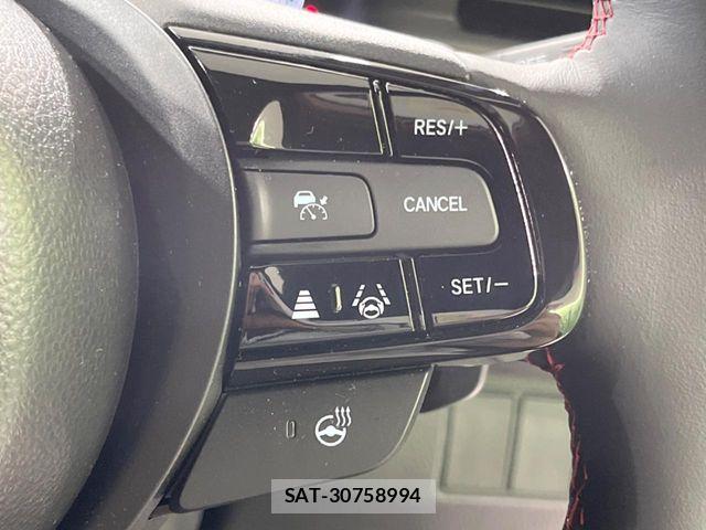 Honda VEZEL 2025-11 8102440-5