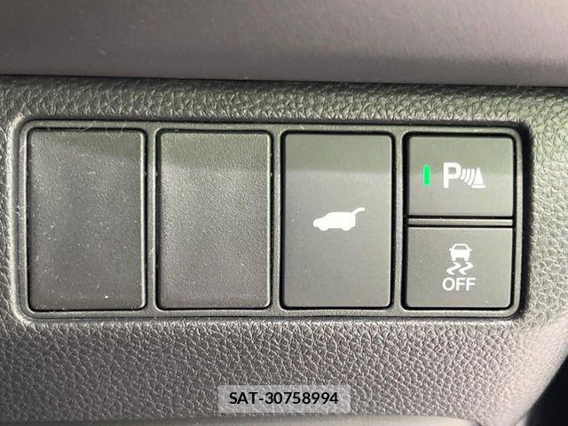 Honda VEZEL 2025-11 8102440-6