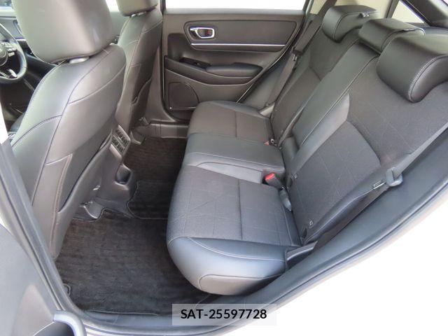 Honda VEZEL 2024-02 8102467-17