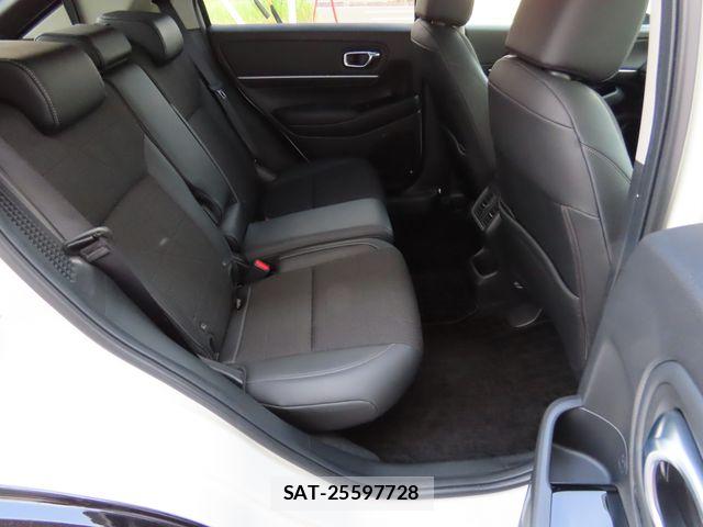 Honda VEZEL 2024-02 8102467-18