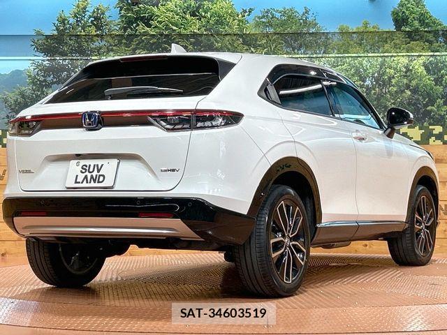 Honda VEZEL 2021-12 8102458-16