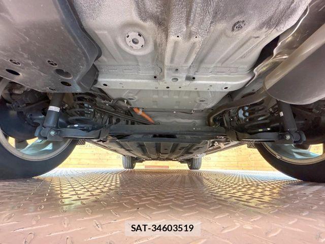Honda VEZEL 2021-12 8102458-18