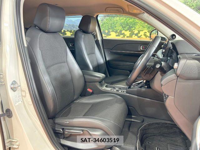 Honda VEZEL 2021-12 8102458-7
