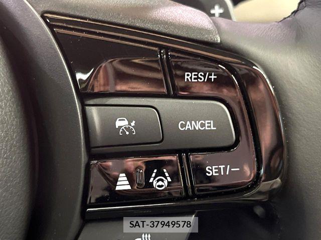 Honda VEZEL 2026-05 8102436-6
