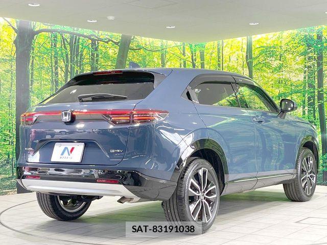 Honda VEZEL 2024-06 8102442-16
