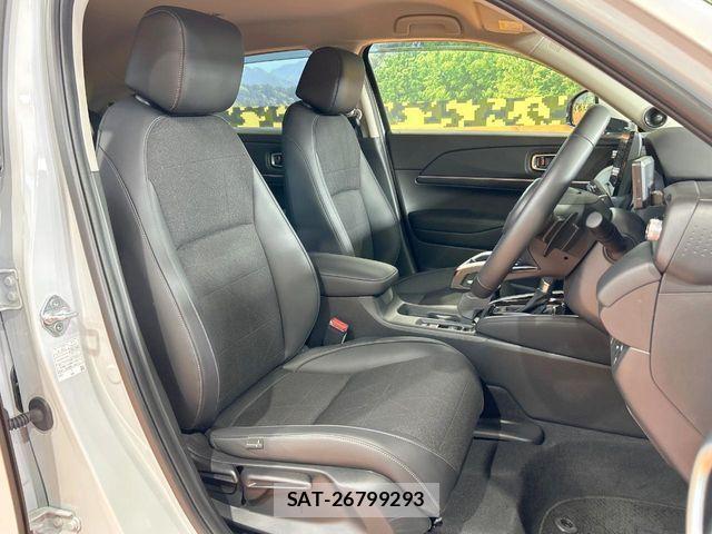 Honda VEZEL 2024-06 8102443-7